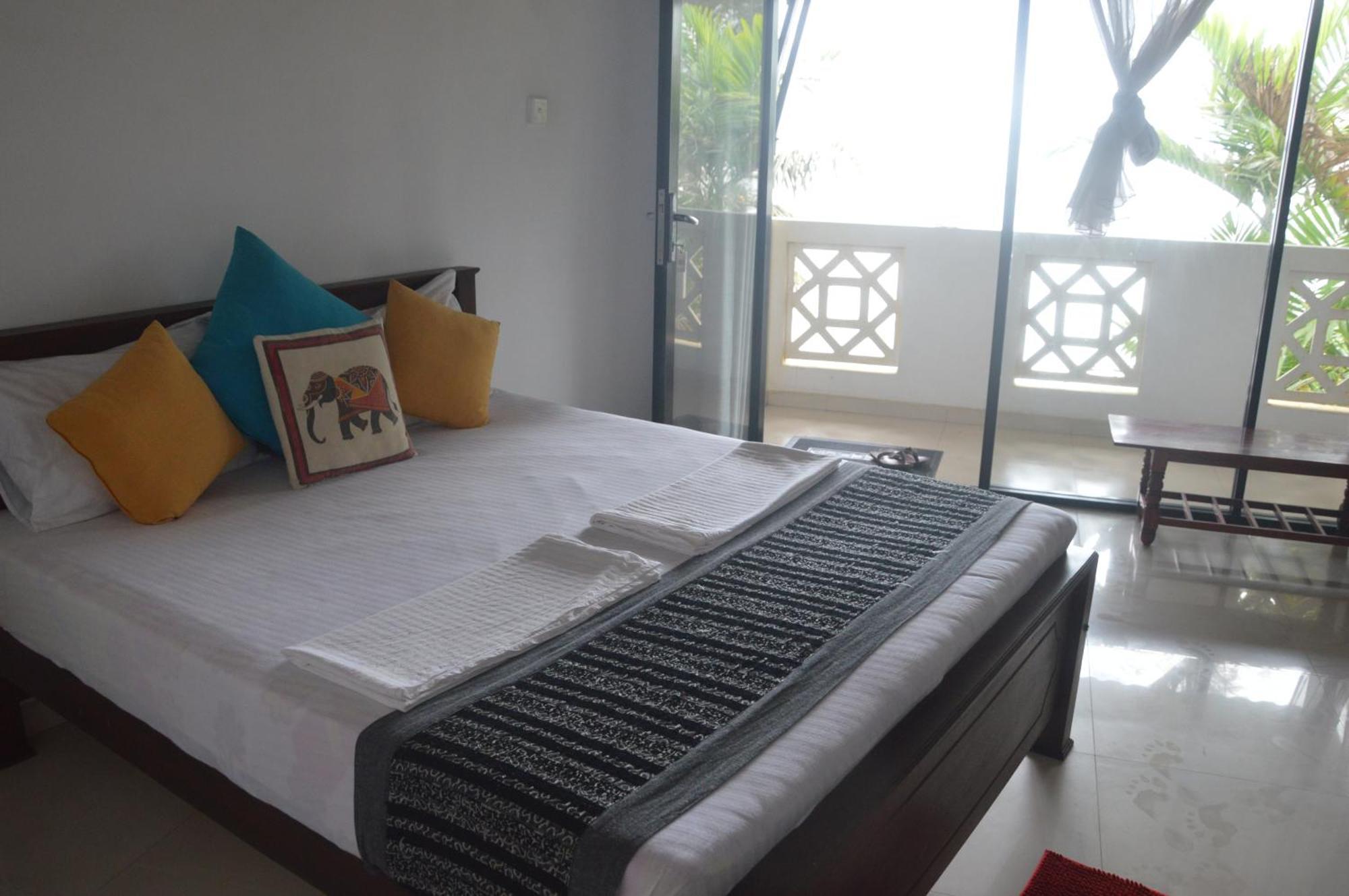 Отель Weligama Bay View Экстерьер фото