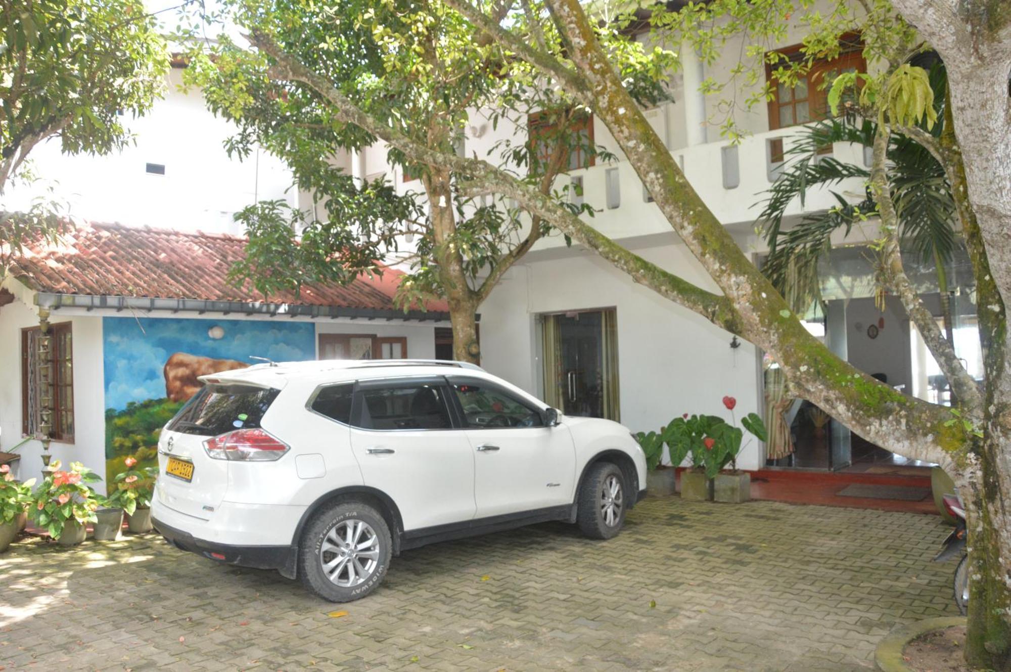 Отель Weligama Bay View Экстерьер фото